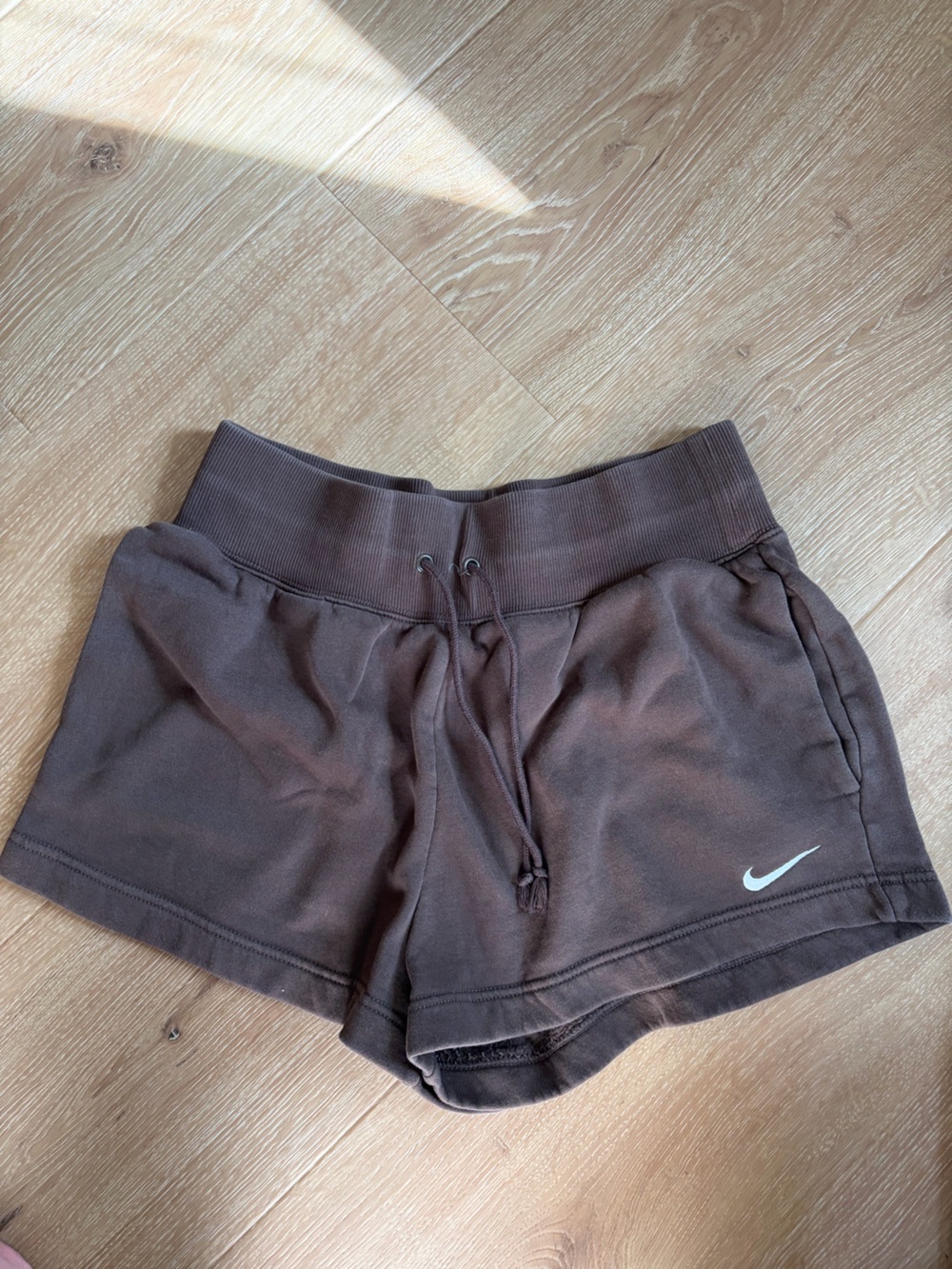 Nike Athletic Shorts in Brown Like New